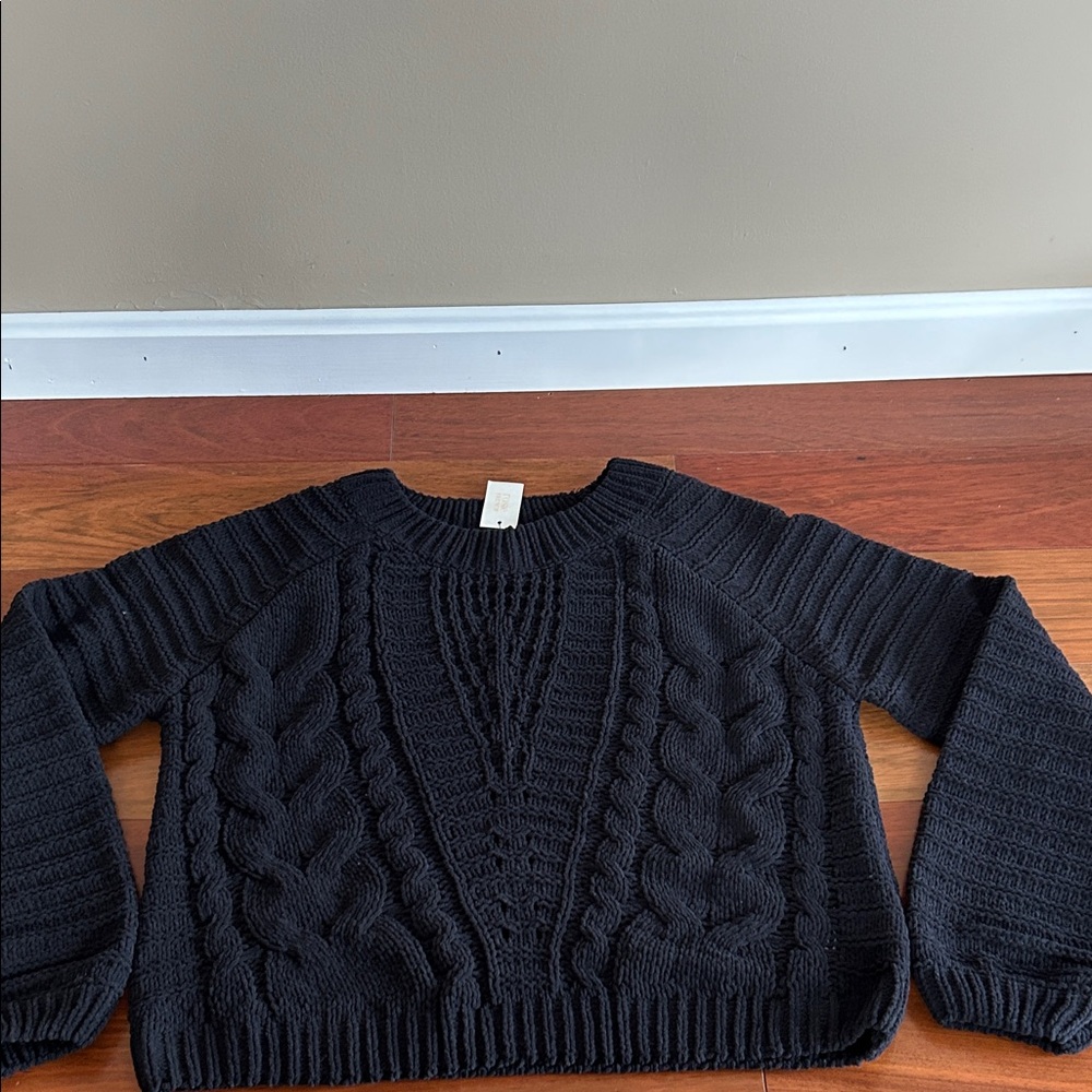 Ladies size small black soft knit balloon sleeve sweater